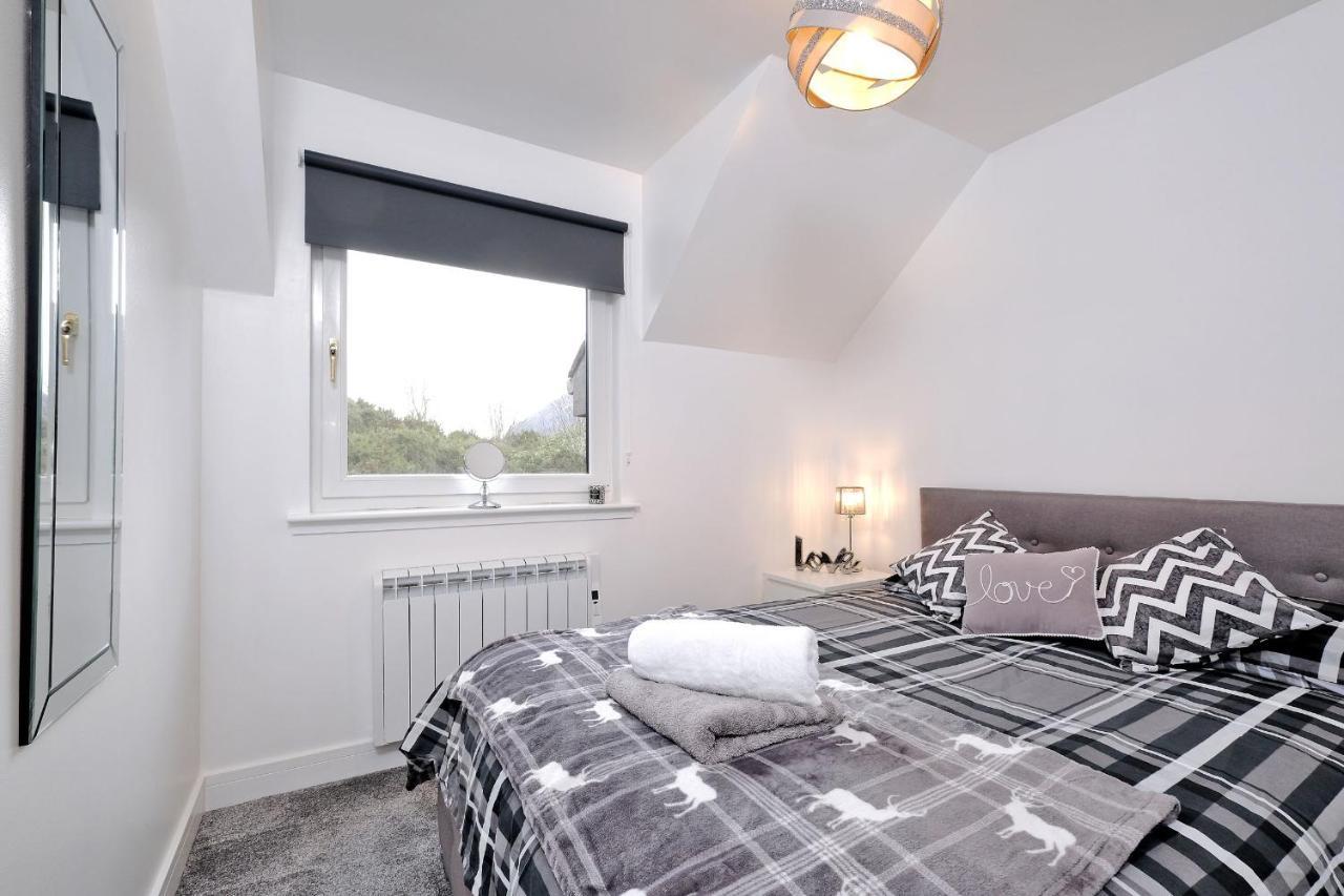Contemporary Highland House Close To Town And Ben Nevis フォート・ウィリアム エクステリア 写真