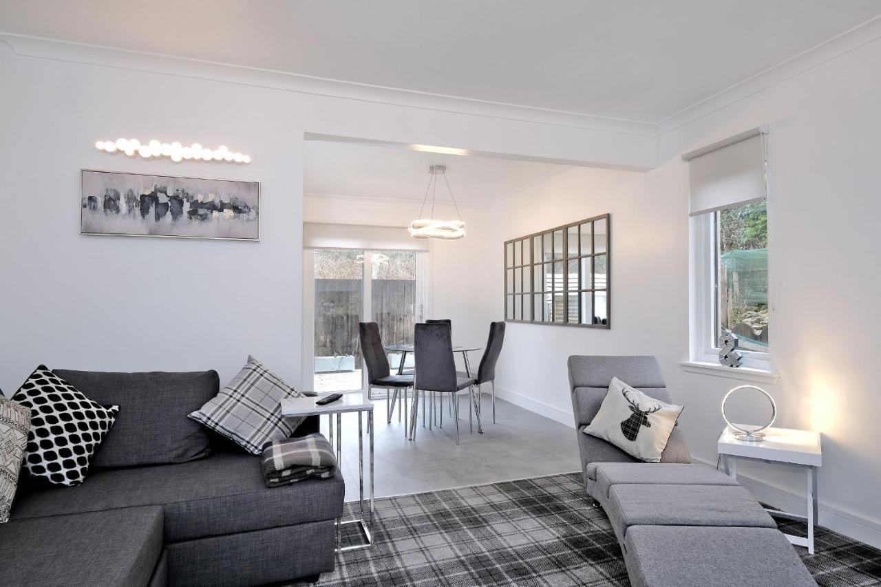 Contemporary Highland House Close To Town And Ben Nevis フォート・ウィリアム エクステリア 写真